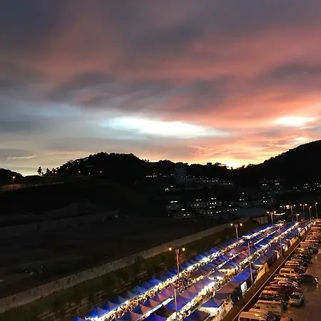 Golden Hill 1 Room Apt At Night Market Cameron Highlands Exterior photo