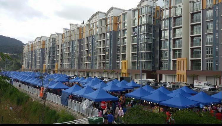 Golden Hill 1 Room Apt At Night Market *